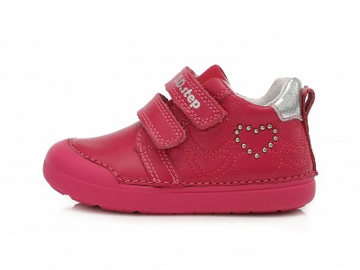 D.D.Step 066-440B Lány orrvédős első lépés cipő szivecskés mintával - pink