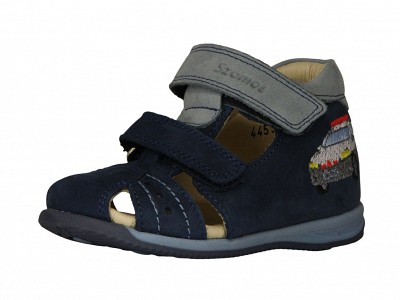 Szamos 4453-10493 Fiú orrvédős szandál rendőrautós mintával - kék